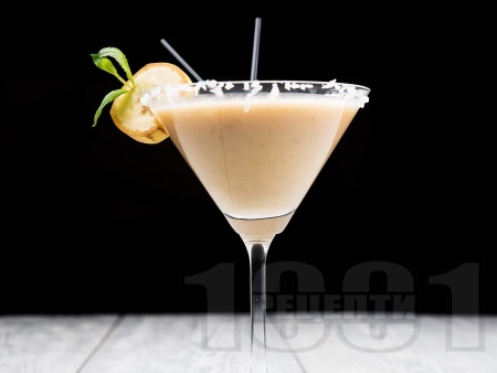 Banana Boomer   ,     -   